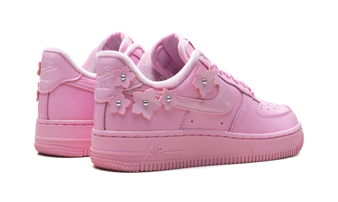 NIKE AIR FORCE 1 LOW '07 FLORETTE PINK RISE (WOMEN'S) — Stock
