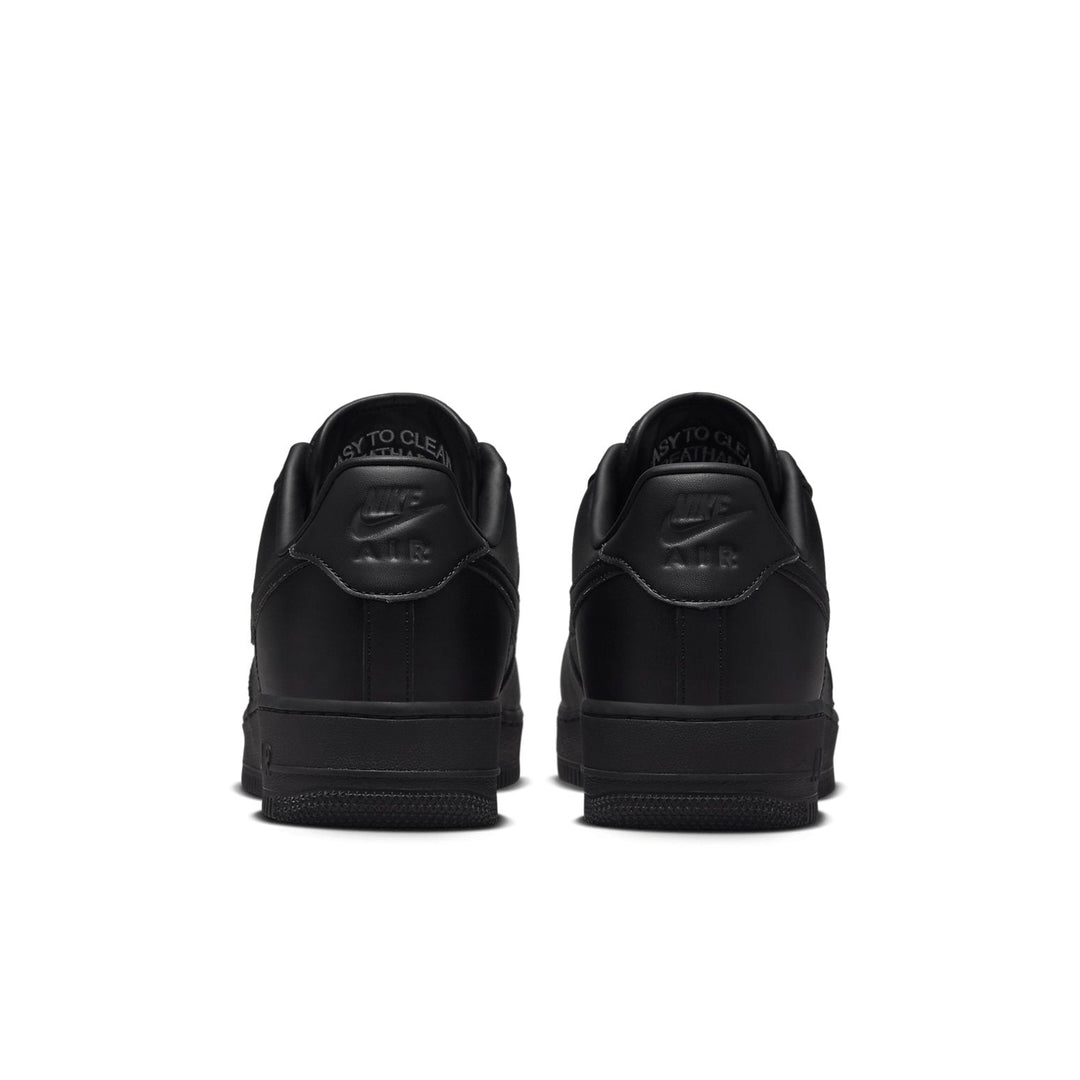 NIKE AIR FORCE 1 LOW &