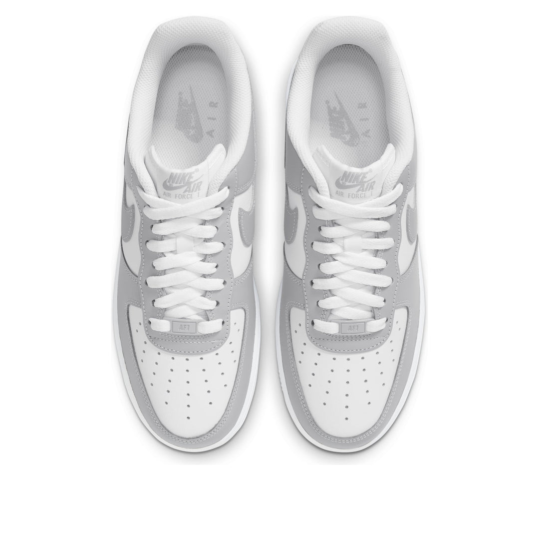 NIKE AIR FORCE 1 LOW &