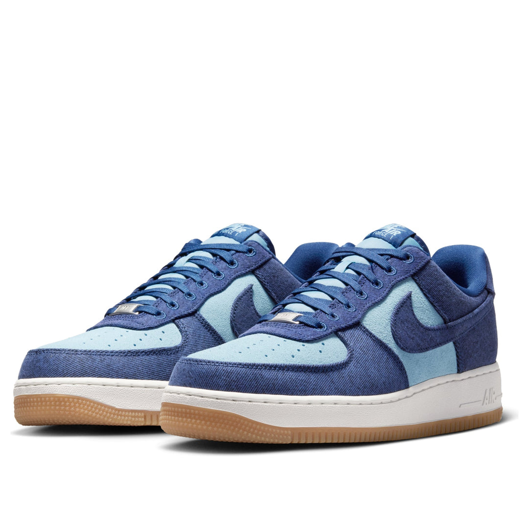 NIKE AIR FORCE 1 LOW &