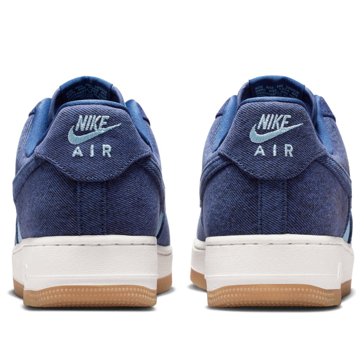 NIKE AIR FORCE 1 LOW &