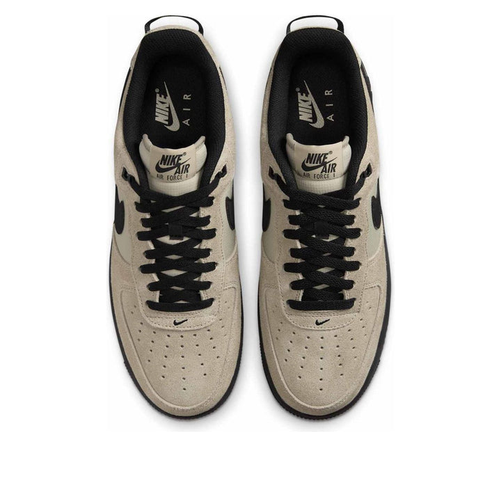 NIKE AIR FORCE 1 LOW &