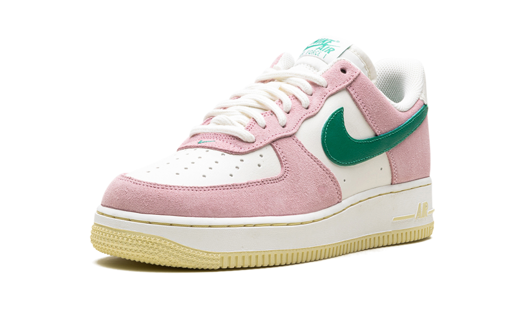NIKE AIR FORCE 1 LOW 07 LV8 MEDIUM SOFT PINK MALACHITE