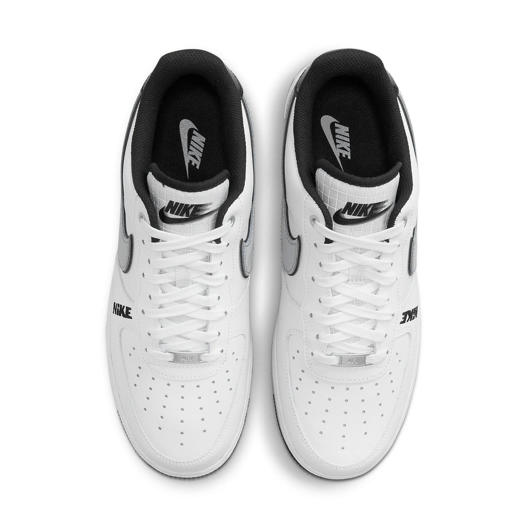 NIKE AIR FORCE 1 LOW &