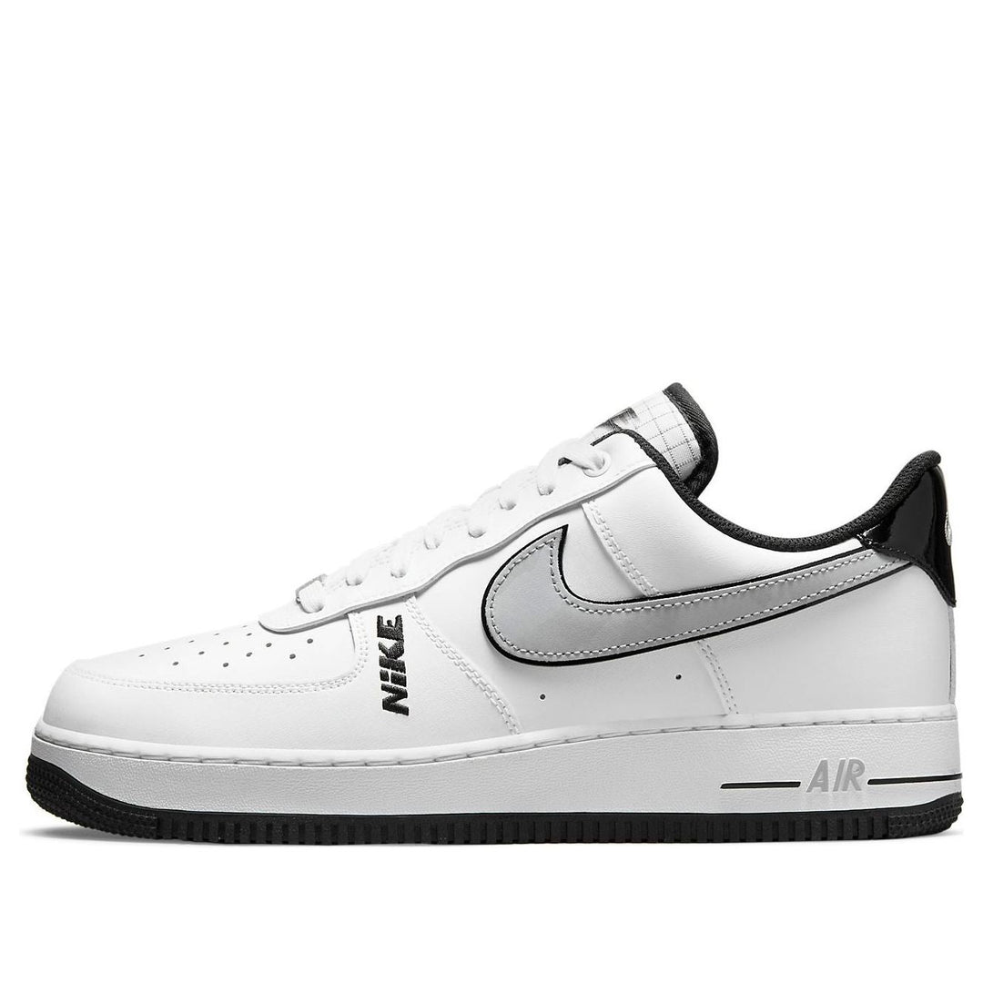 NIKE AIR FORCE 1 LOW &