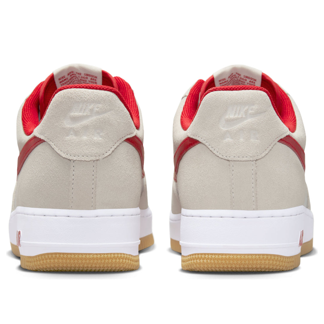 NIKE AIR FORCE 1 LOW &