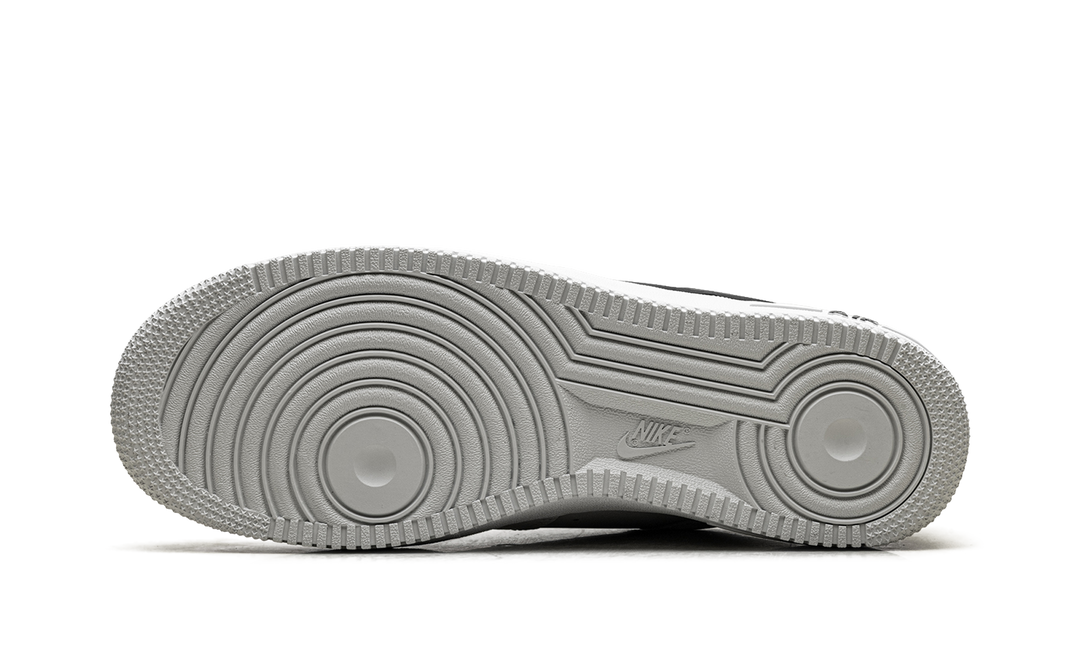 NIKE AIR FORCE 1 LOW '07 LV8 'WHITE PHOTON DUST BLACK'