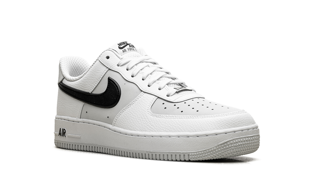 NIKE AIR FORCE 1 LOW '07 LV8 'WHITE PHOTON DUST BLACK'
