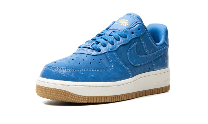 NIKE AIR FORCE 1 LOW &