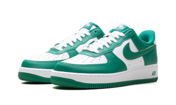 NIKE AIR FORCE 1 LOW '07 MALACHITE WHITE — Stock