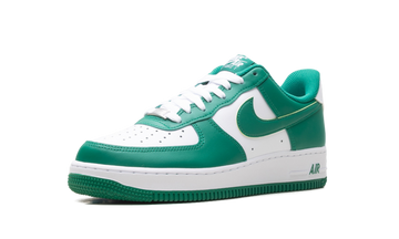 NIKE AIR FORCE 1 LOW '07 MALACHITE WHITE — Stock