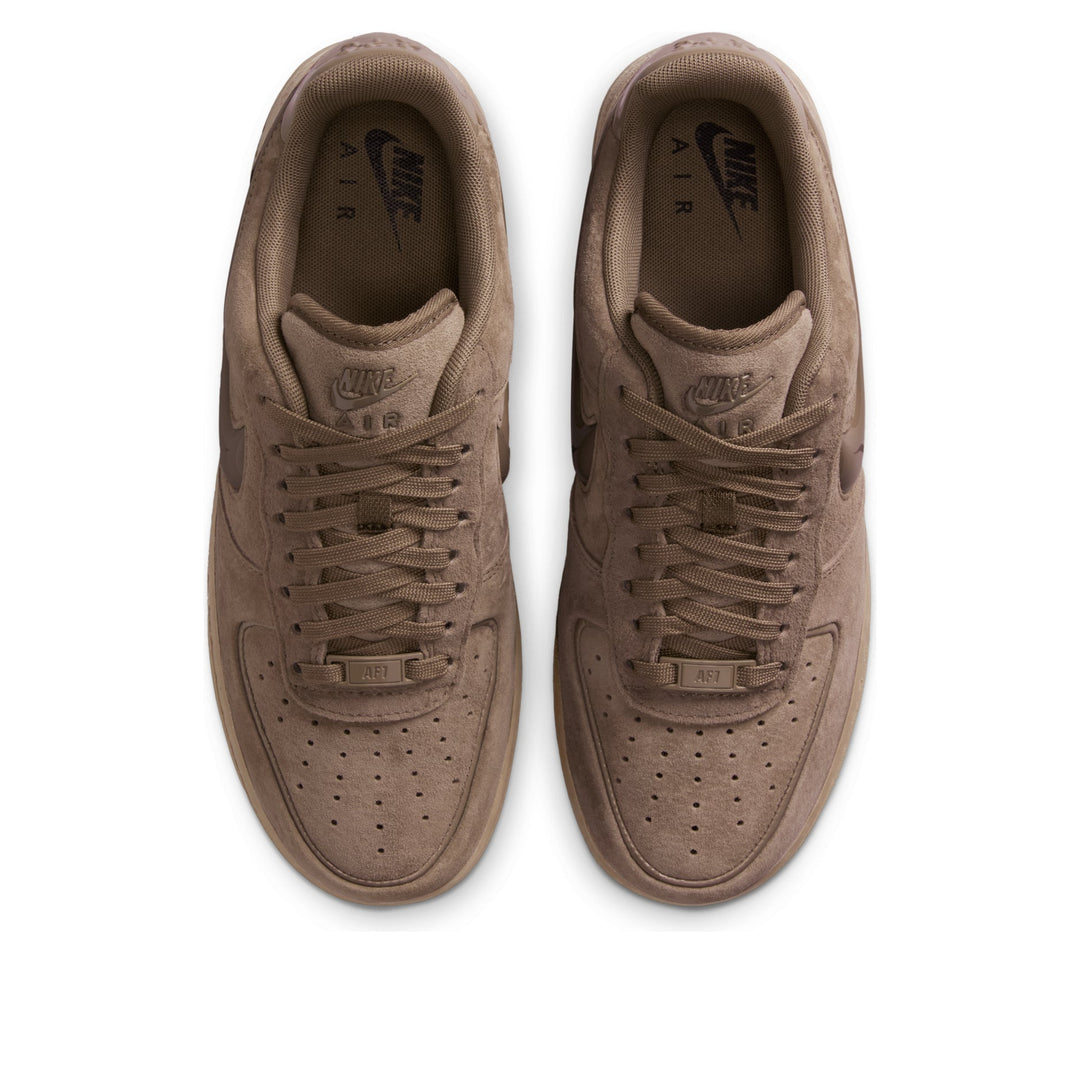 NIKE AIR FORCE 1 LOW &