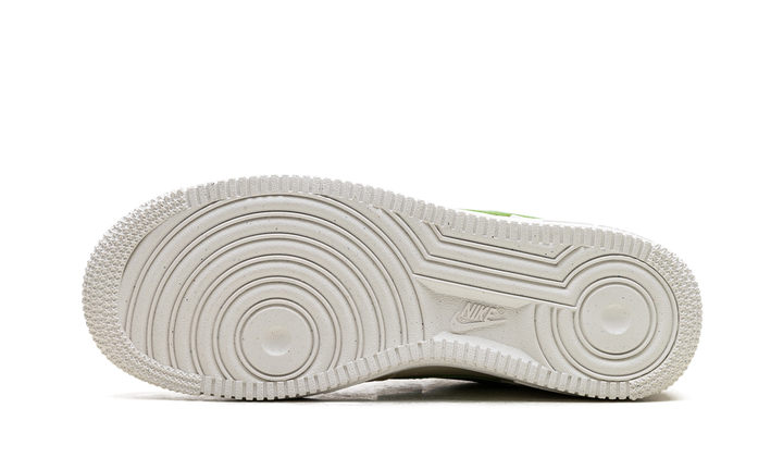 NIKE AIR FORCE 1 LOW 07 SE COCONUT MILK CHLOROPHYLL WOMENS