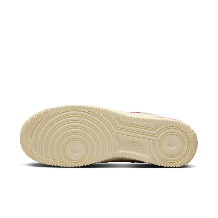 NIKE AIR FORCE 1 LOW 07 SE DANCE PLAYFUL PINK WOMENS — Stock 
