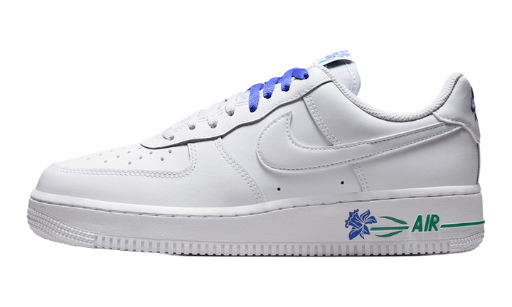 NIKE AIR FORCE 1 LOW &
