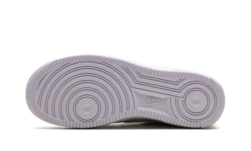 NIKE AIR FORCE 1 LOW '07 SE NEXT NATURE BARELY GRAPE WOMENS — Stock