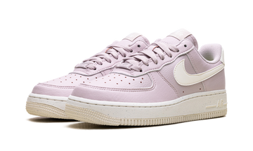 NIKE AIR FORCE 1 LOW '07 SE NEXT NATURE PLATINUM VIOLET COCONUT MILK WOMENS — Stock