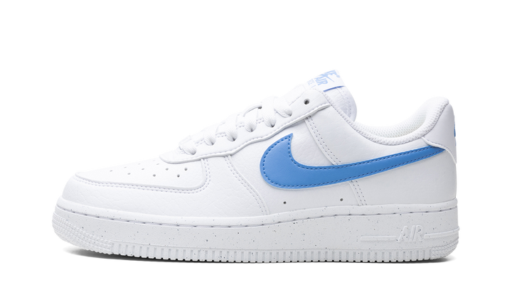 NIKE AIR FORCE 1 LOW &