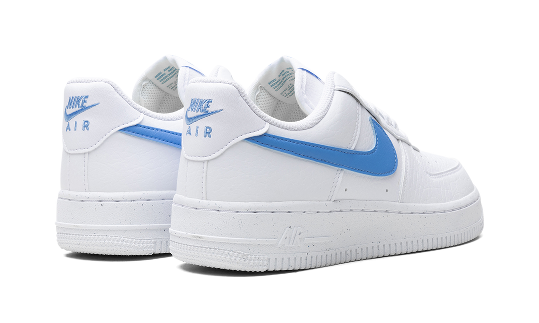 NIKE AIR FORCE 1 LOW &