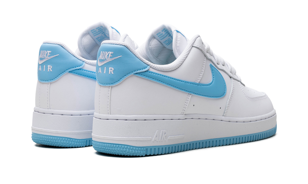 NIKE AIR FORCE 1 LOW 07 WHITE AQUARIUS BLUE — Stock 