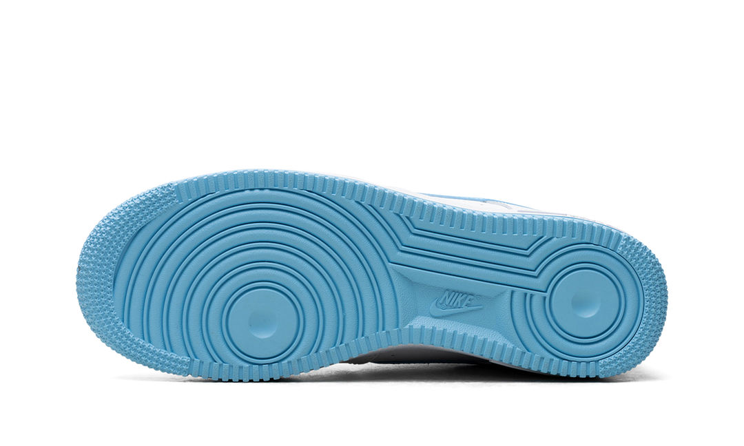 NIKE AIR FORCE 1 LOW 07 WHITE AQUARIUS BLUE — Stock 