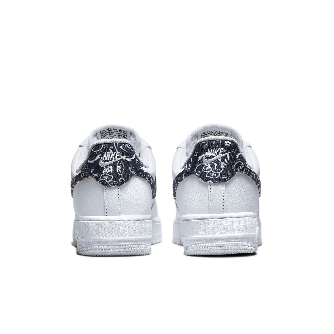 NIKE AIR FORCE 1 LOW 07 WHITE BLACK PAISLEY WOMENS