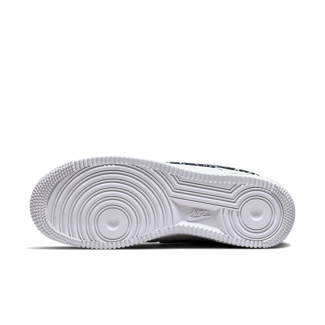 NIKE AIR FORCE 1 LOW 07 WHITE BLACK PAISLEY WOMENS