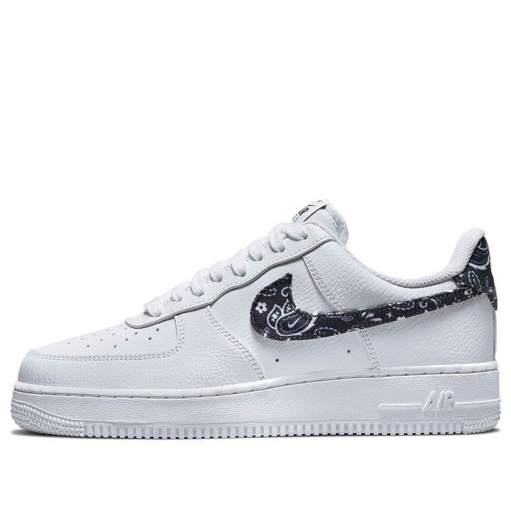 NIKE AIR FORCE 1 LOW 07 WHITE BLACK PAISLEY WOMENS