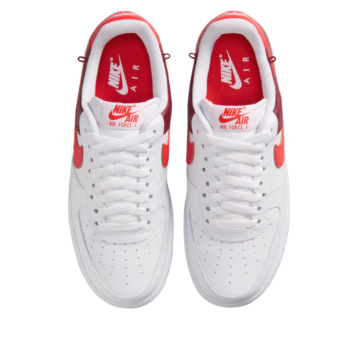 NIKE AIR FORCE 1 LOW &