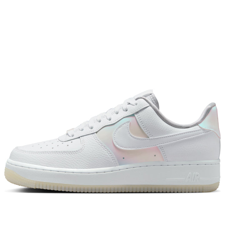 NIKE AIR FORCE 1 LOW &