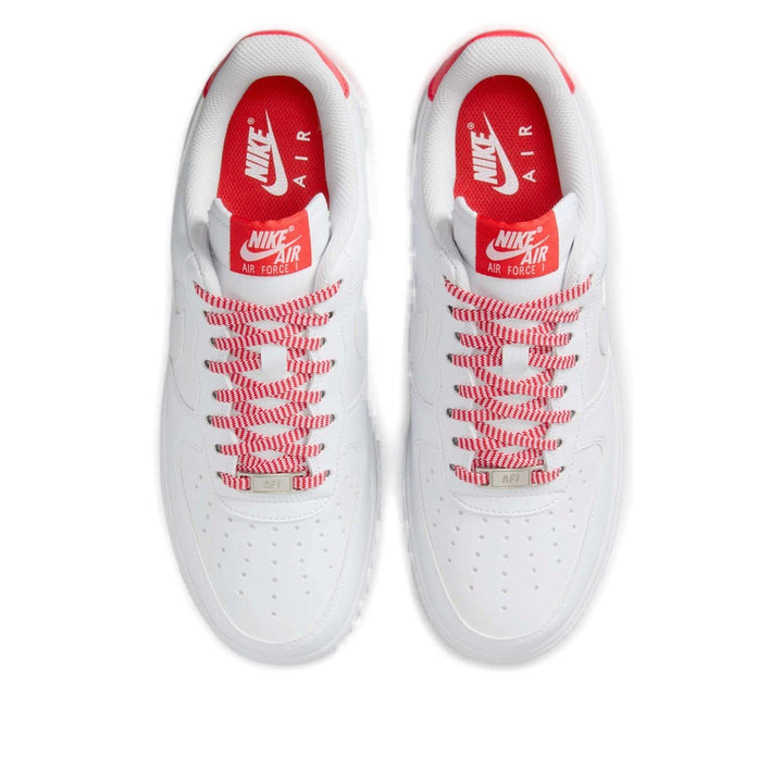 NIKE AIR FORCE 1 LOW &