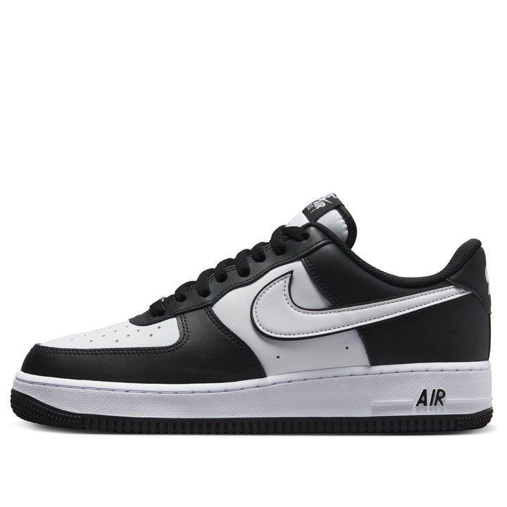 NIKE AIR FORCE 1 LOW &