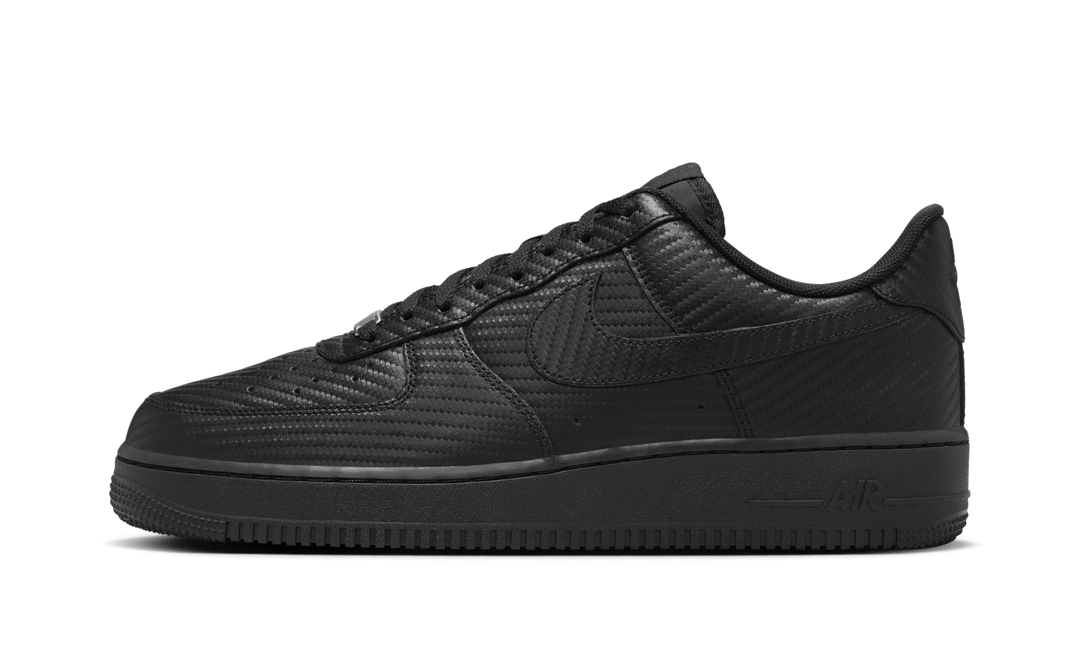 NIKE AIR FORCE 1 LOW BLACK CARBON FIBER