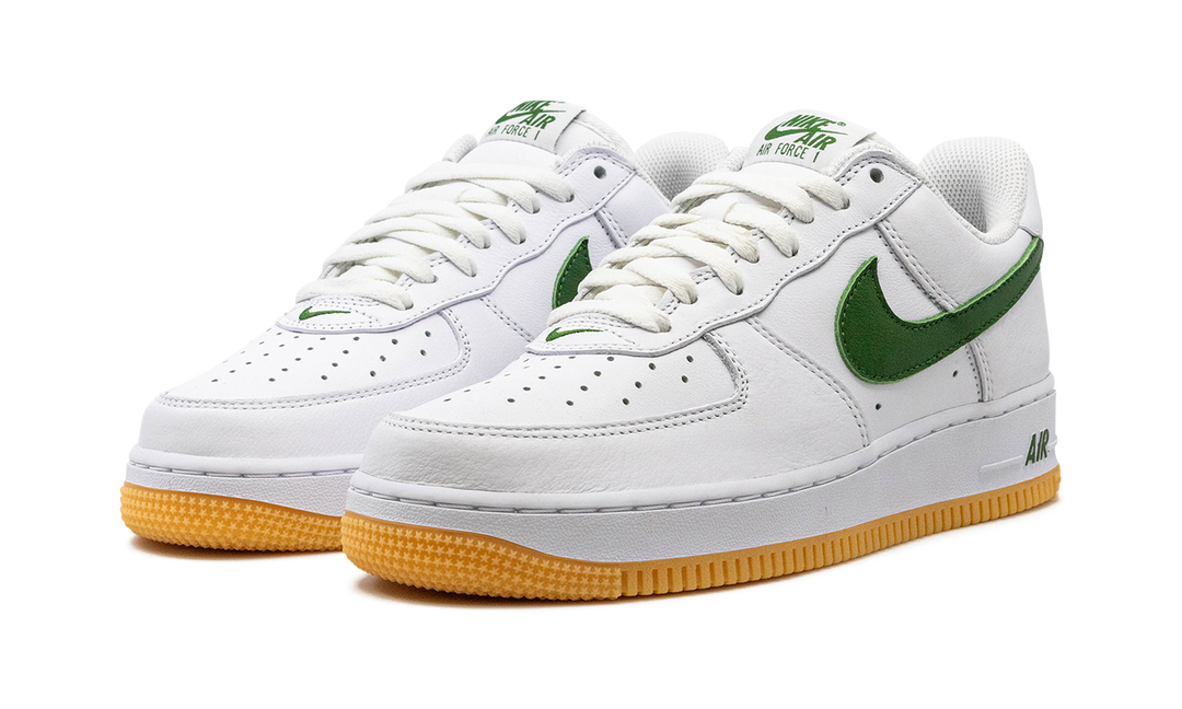 NIKE AIR FORCE 1 LOW COLOUR OF THE MONTH WHITE FOREST GREEN