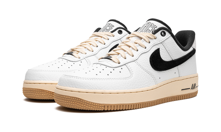 NIKE AIR FORCE 1 LOW COMMAND FORCE WHITE BLACK WOMENS