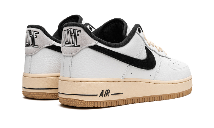NIKE AIR FORCE 1 LOW COMMAND FORCE WHITE BLACK WOMENS