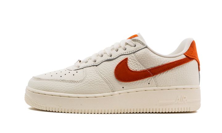 NIKE AIR FORCE 1 LOW CRAFT MANTRA ORANGE