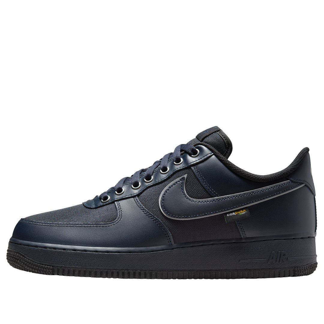 NIKE AIR FORCE 1 LOW &