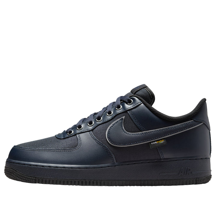 NIKE AIR FORCE 1 LOW &