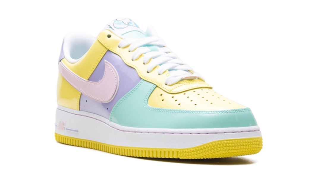 NIKE AIR FORCE 1 LOW EASTER 2026