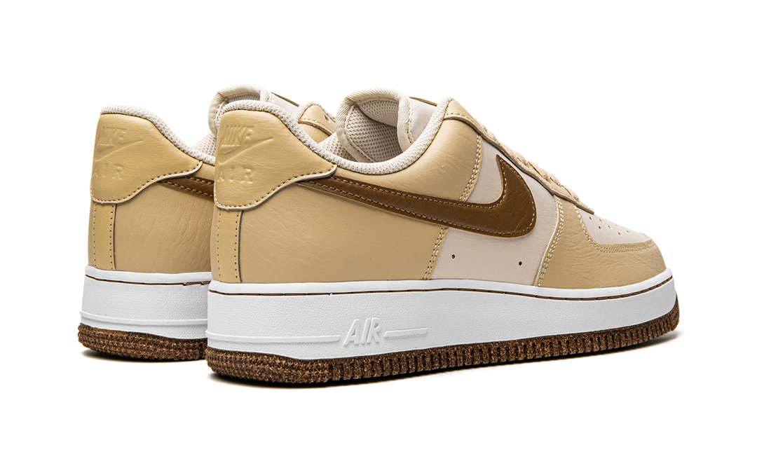 NIKE AIR FORCE 1 LOW EMB ALE BROWN