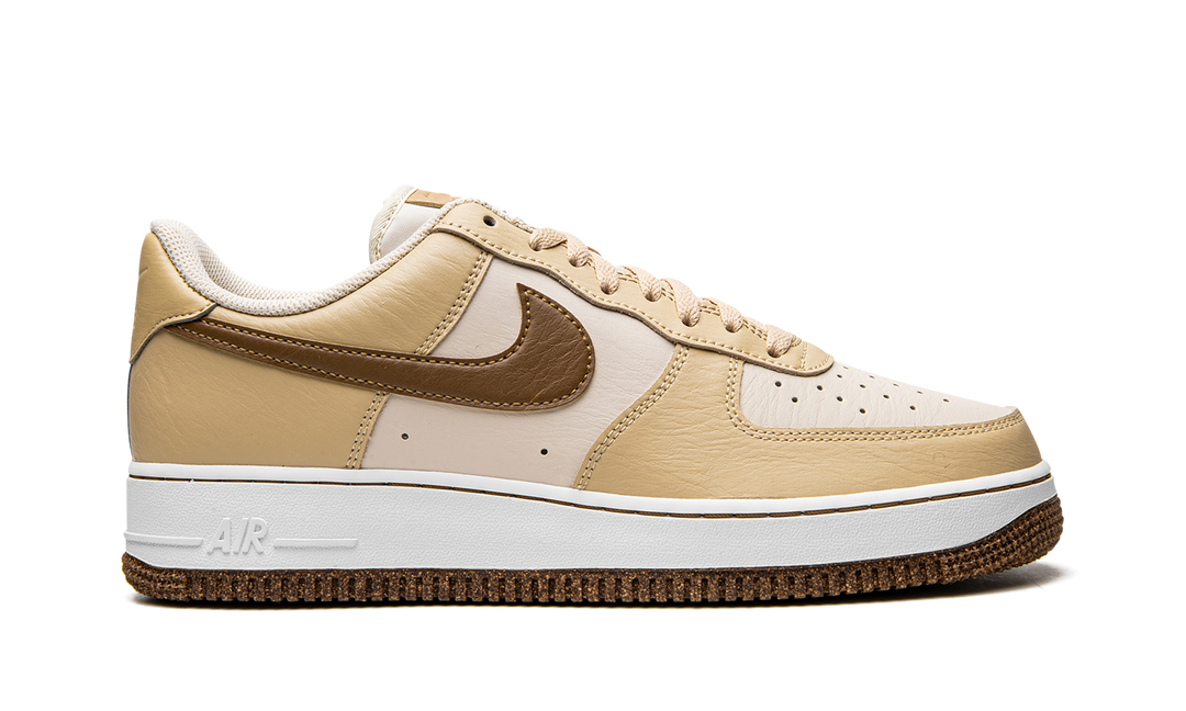 NIKE AIR FORCE 1 LOW EMB ALE BROWN