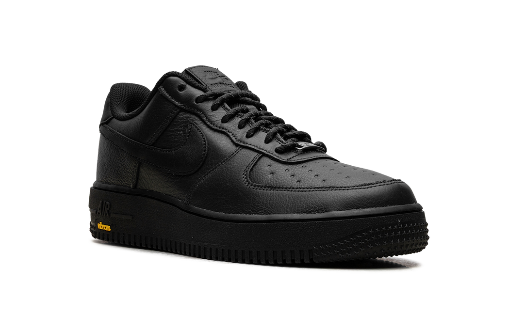 NIKE AIR FORCE 1 LOW GORE-TEX VIBRAM BLACK