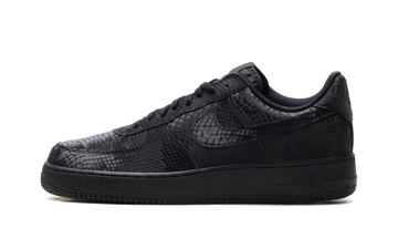 NIKE AIR FORCE 1 LOW KOBE BRYANT FOREVER BLACK — Stock
