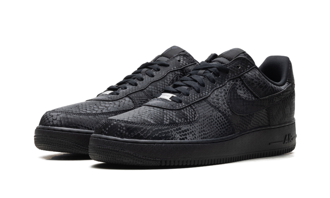 NIKE AIR FORCE 1 LOW KOBE BRYANT FOREVER BLACK