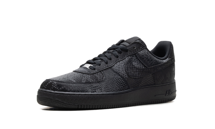 NIKE AIR FORCE 1 LOW KOBE BRYANT FOREVER BLACK