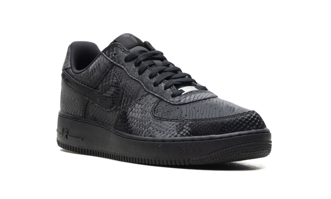 NIKE AIR FORCE 1 LOW KOBE BRYANT FOREVER BLACK