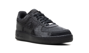 NIKE AIR FORCE 1 LOW KOBE BRYANT FOREVER BLACK — Stock