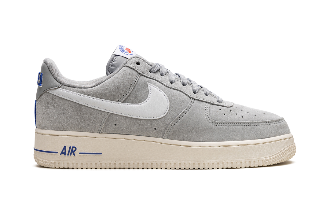 NIKE AIR FORCE 1 LOW LIGHT SMOKE GREY WHITE SAIL HYPER ROYAL