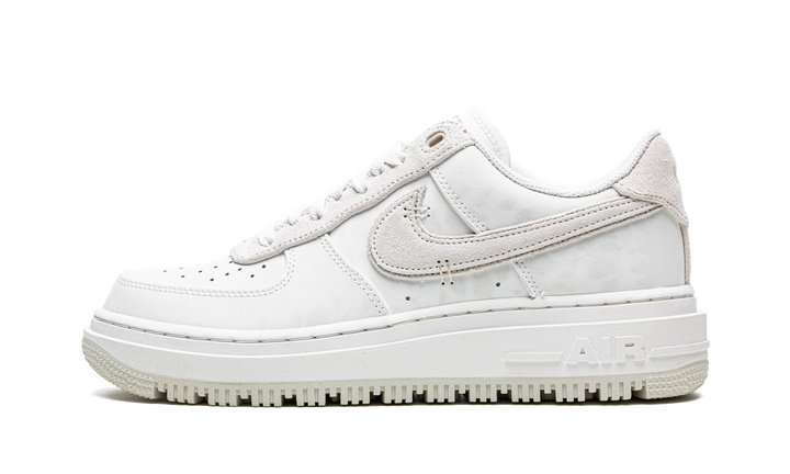 NIKE AIR FORCE 1 LOW LUXE SUMMIT WHITE LIGHT BONE